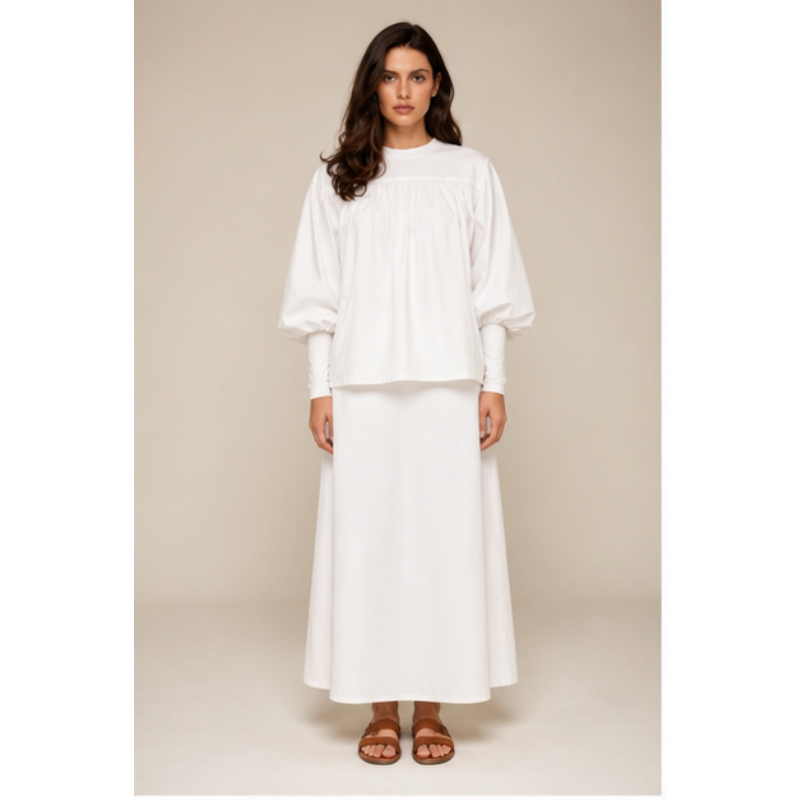 Top blanc bouffant à encolure fermée Tsniout — Tissu léger légèrement texturé