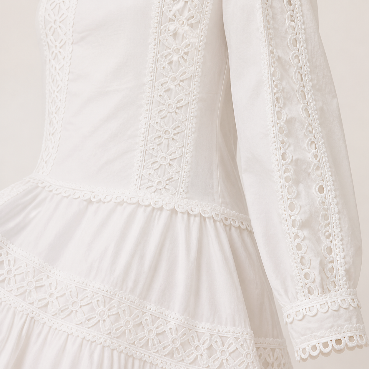 Robe longue écrue bohème brodée à volants Tsniout — vue 4 — 70 % coton, 30 % polyester