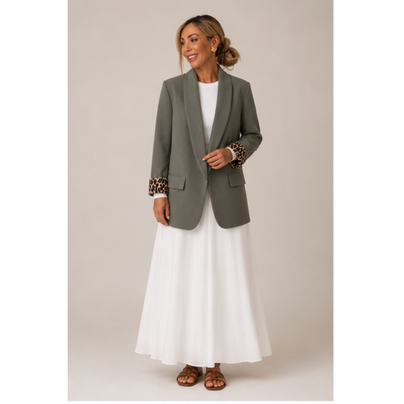 Blazer kaki à manches léopard Tsniout — Tissu souple, revers léopard