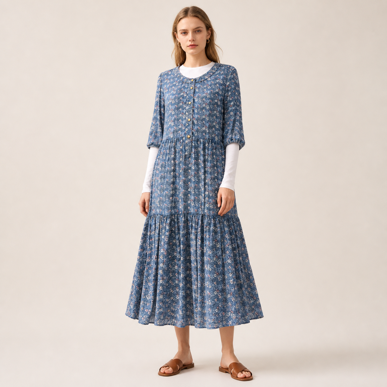 Robe longue bleue fleurie boutonnée Tsniout — Tissu fluide fleuri