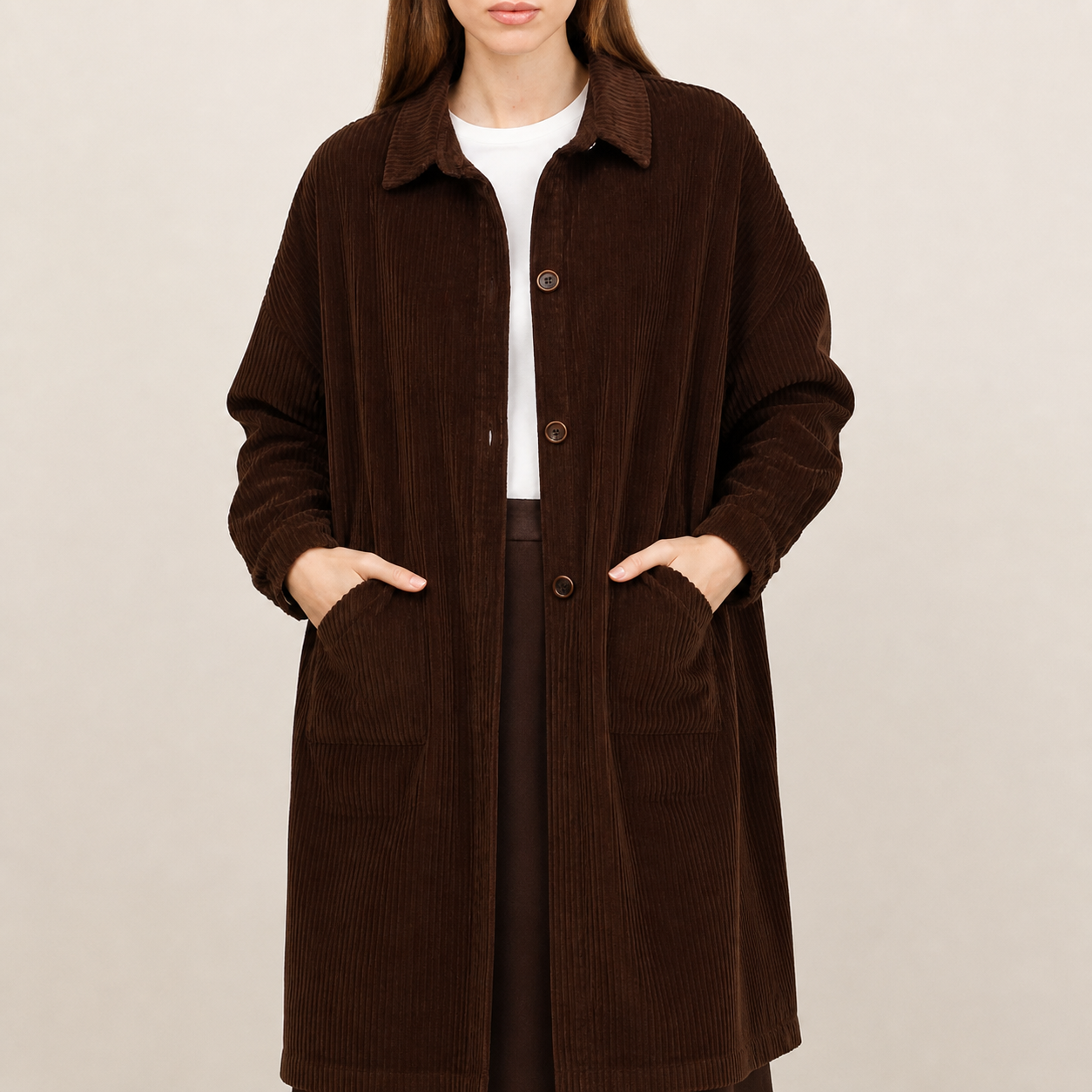 Manteau long marron en velours côtelé Tsniout — vue 4 — Velours côtelé 100 % coton