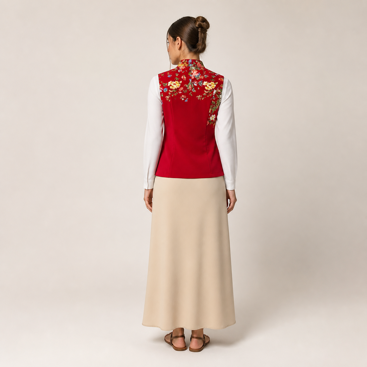 Top rouge à col chinois floral Tsniout — vue 2 — Polyester 95 %, élasthanne 5 %