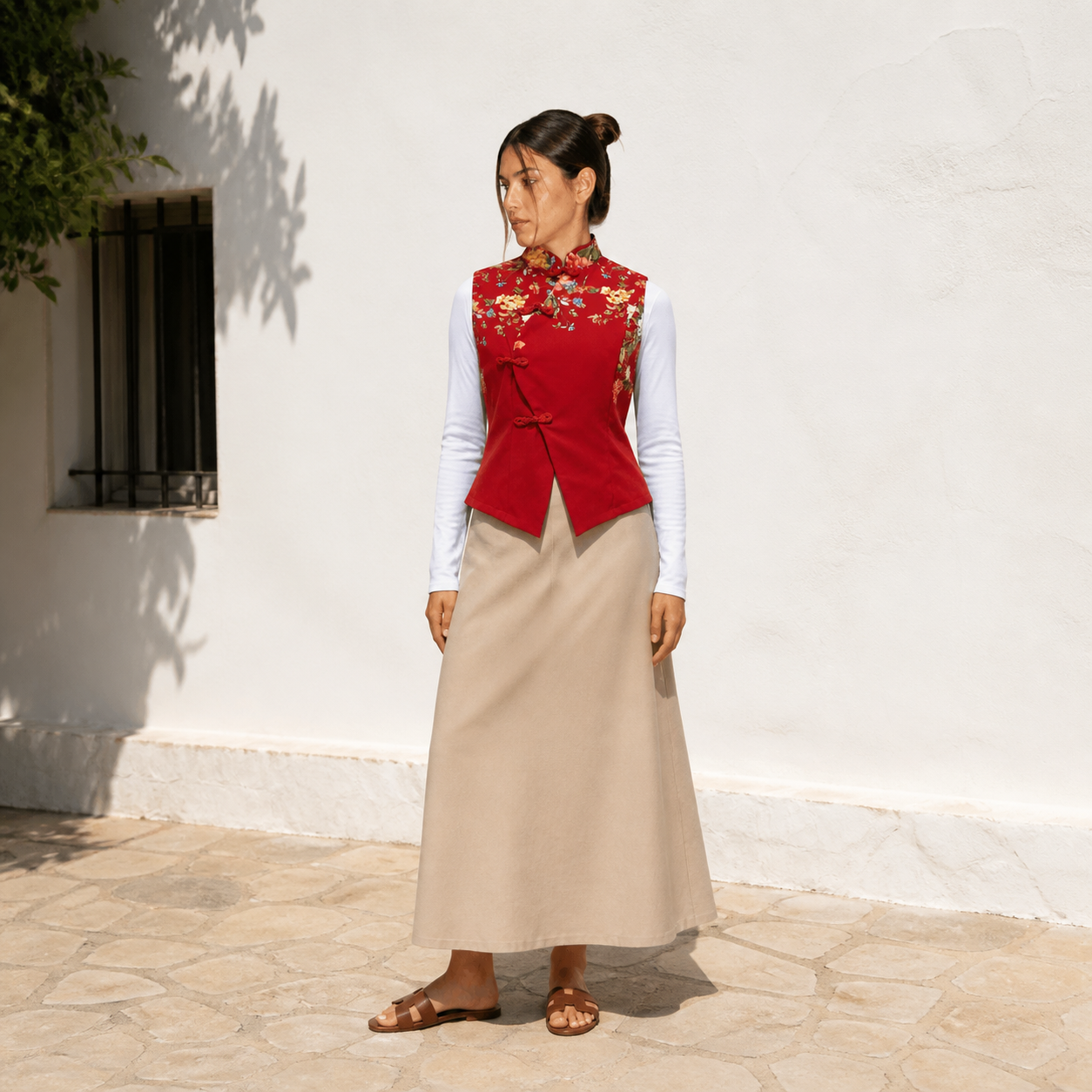 Top rouge à col chinois floral Tsniout — vue 6 — Polyester 95 %, élasthanne 5 %