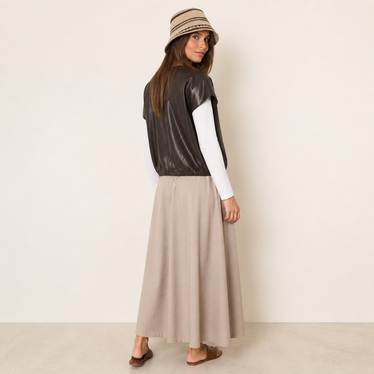 Top marron effet cuir Tsniout — vue 2 — Similicuir PU 100%, finition brillante