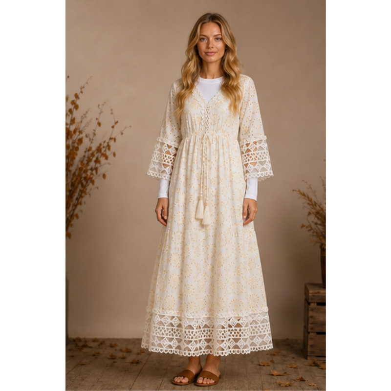 Robe longue ivoire et dorée en broderie anglaise Tsniout — 100 % coton broderie anglaise, doublure opaque